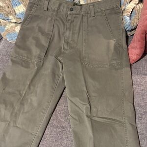 Men's Gray/Green Pants